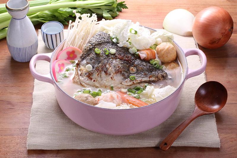 <湯瑪仕幸福廚房> 鮭魚頭小火鍋