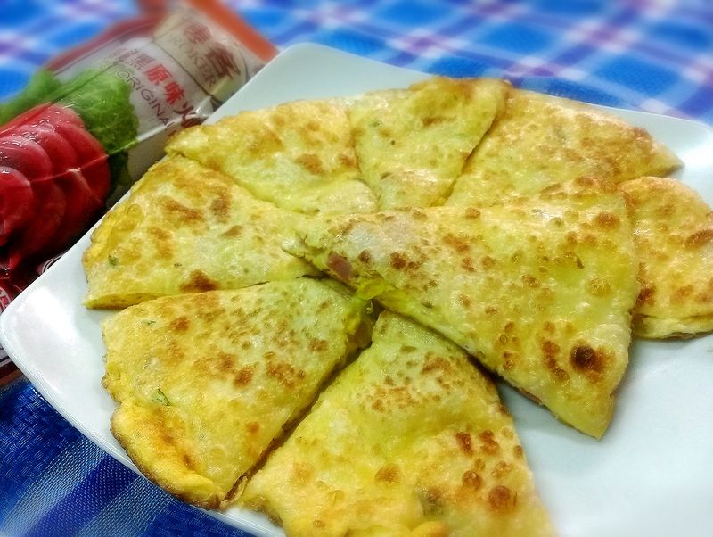 火腿玉米起司蛋餅 ( 博客原味火腿 )