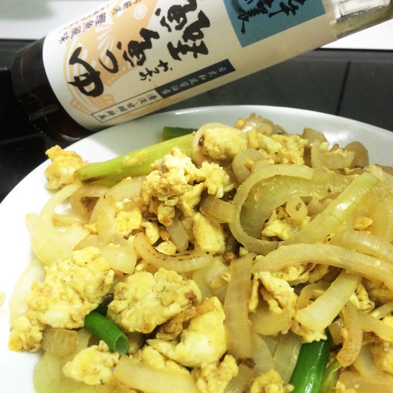 洋蔥炒蛋。淬釀中式下午茶點