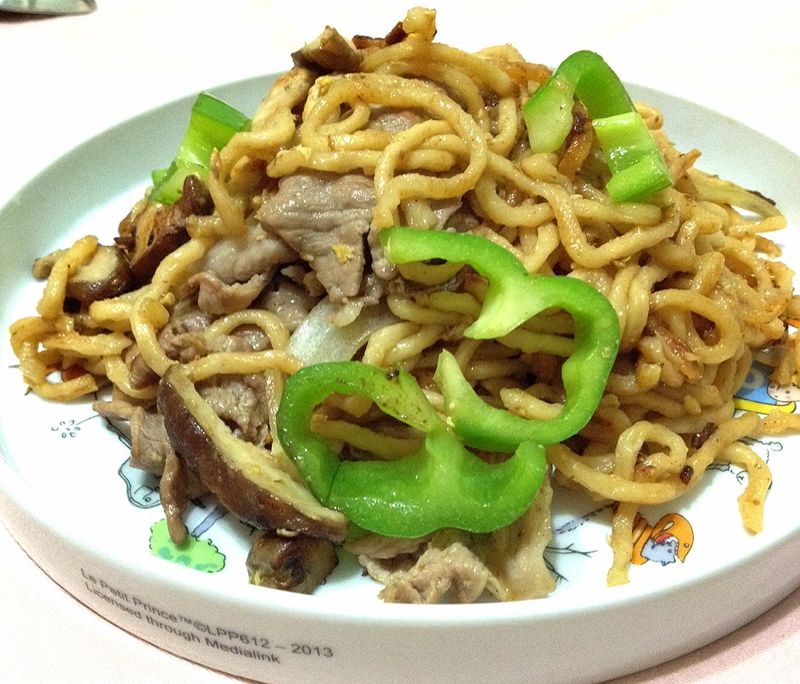 炸醬炒意麵