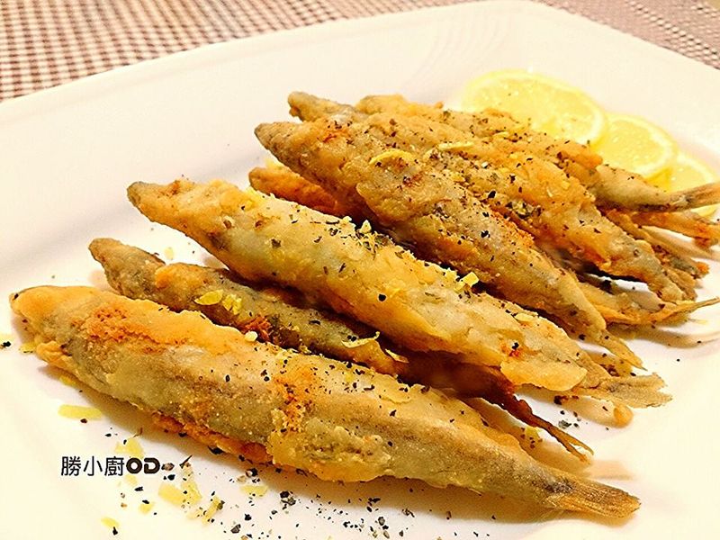 鹹酥柳葉魚