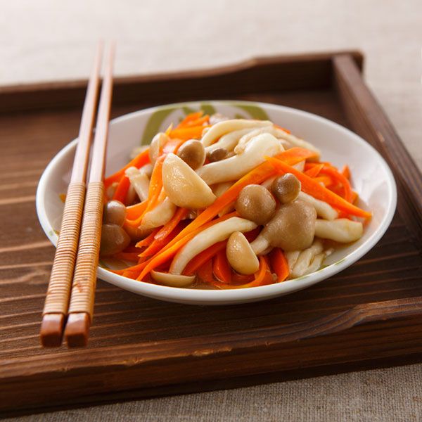 麻油炒鴻喜菇