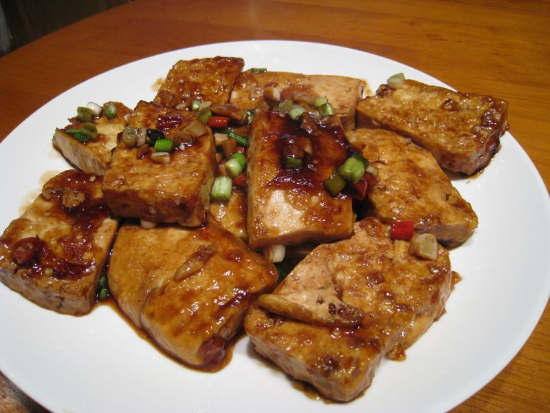 【粉豬兒】蒜辣煎豆腐