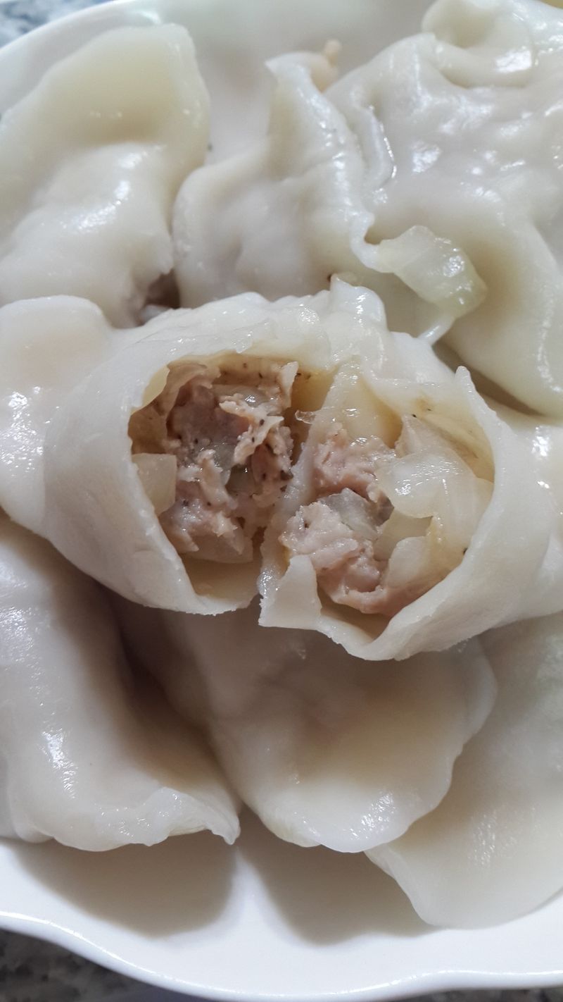 洋蔥豬肉水餃~
