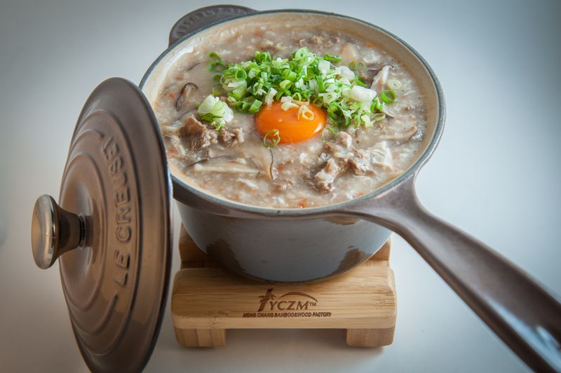 香菇滑蛋牛肉粥