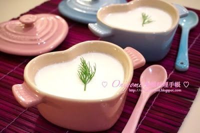椰汁鮮奶布甸