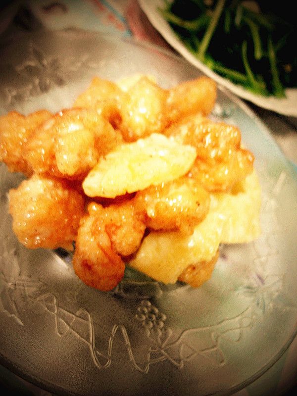 鳳梨蝦球