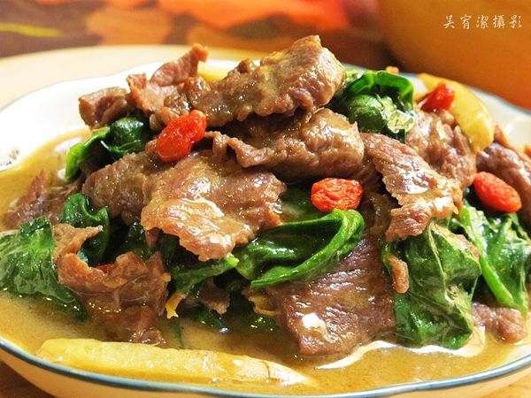 川七炒牛肉