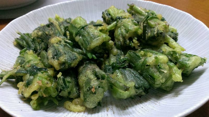 炸韭菜捲