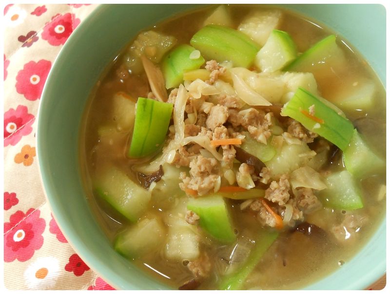 肉醬絲瓜湯