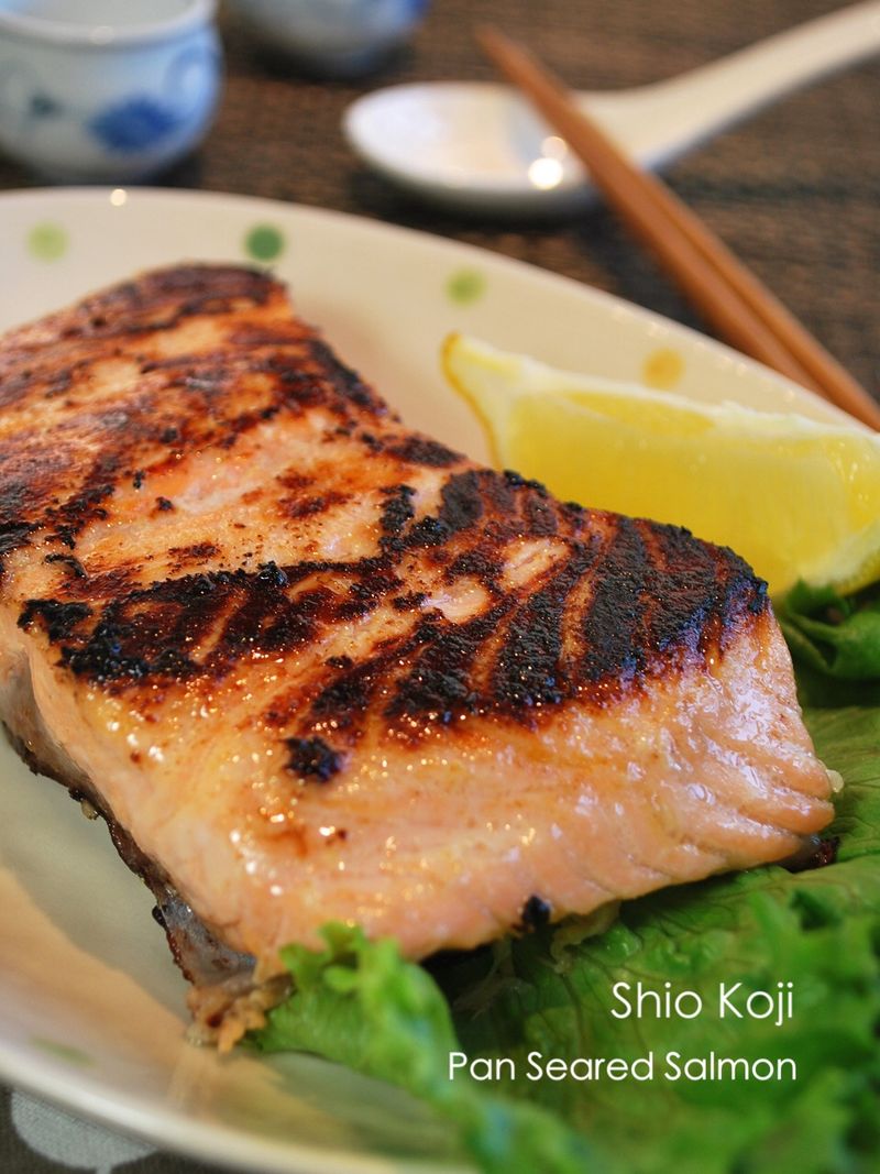 貝兒實驗室。鹽麴香煎鮭魚排