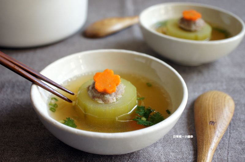 大黃瓜鑲肉湯