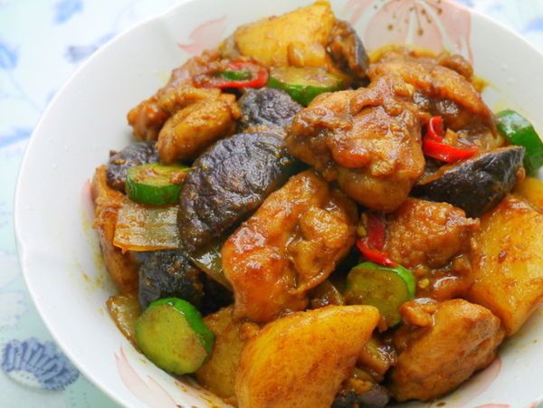 沙茶燜雞腿