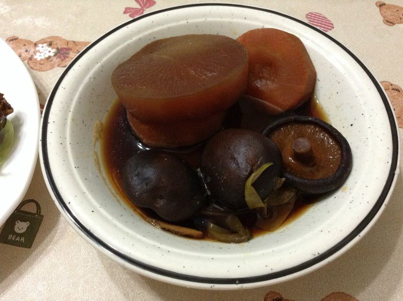 [根莖類]甘味滷蘿蔔