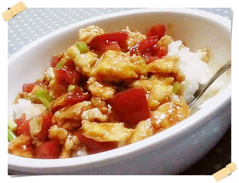 三步驟蕃茄滑蛋蓋飯