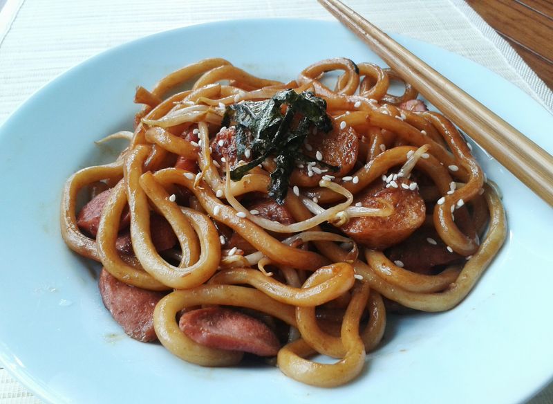 日式炒烏龍麵