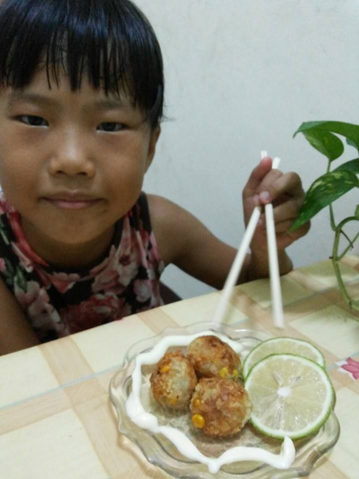 安永鮮物……吻仔魚香酥丸子