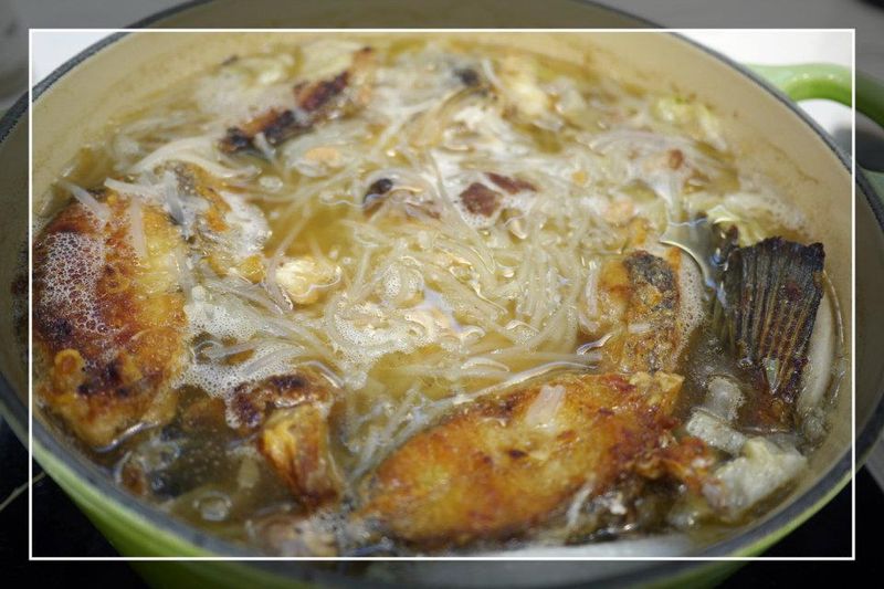 鮮魚米粉鍋