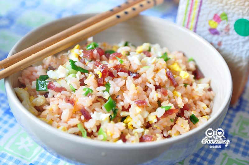 肉乾末蛋炒飯