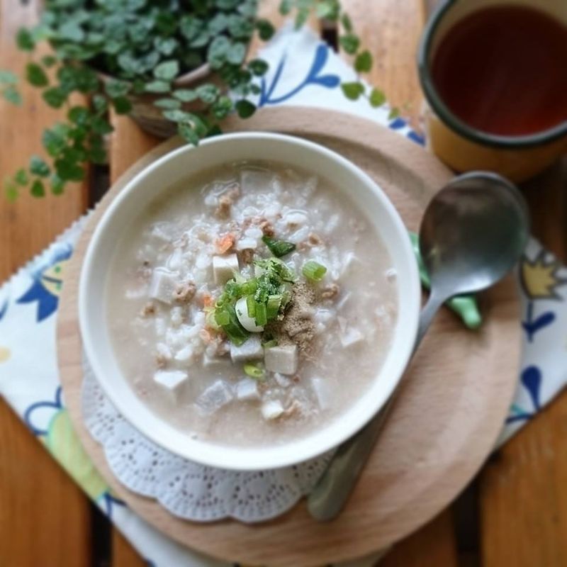 適合秋日的古早味芋頭粥