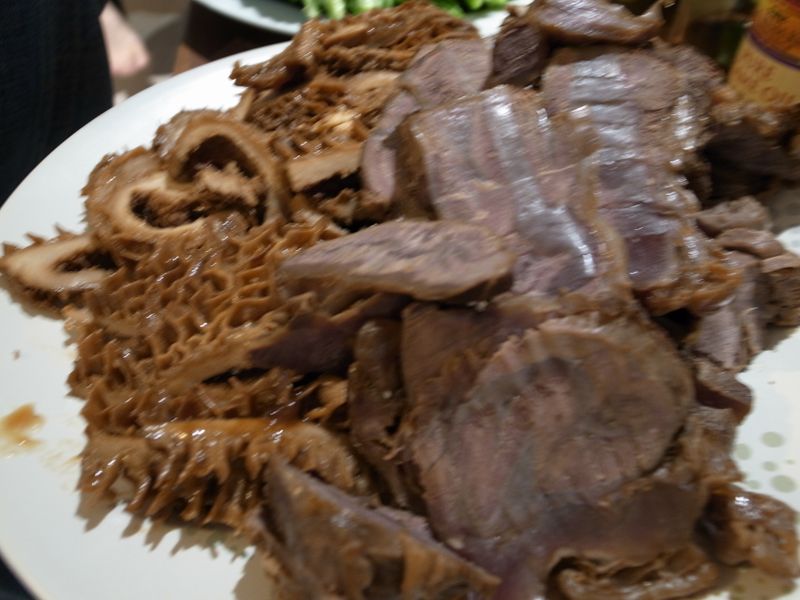 台歐瘋狂滷牛肉(有影片請按中文字幕 )