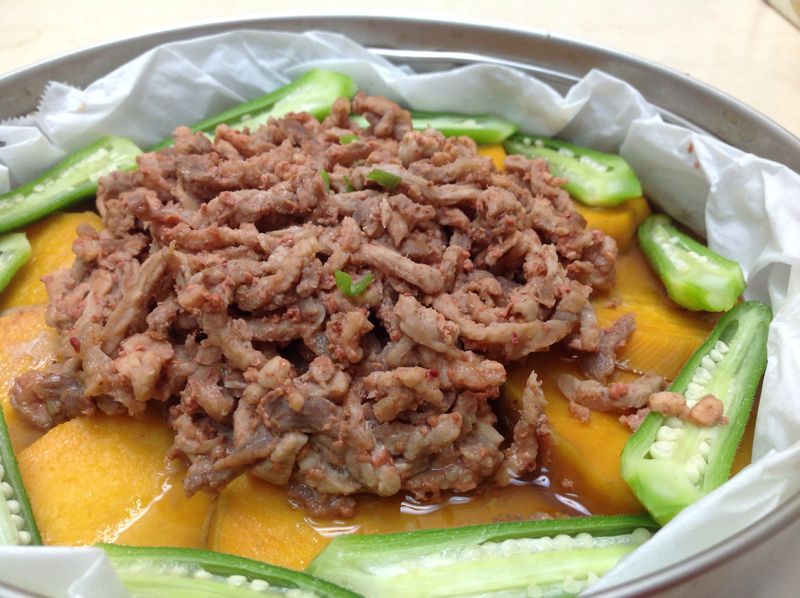 地瓜蒸紅糟肉絲