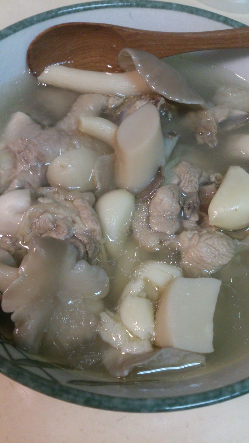 蒜頭雞菇菇湯 家樂福廚神大賽