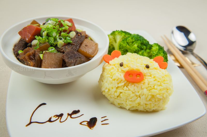 彩米牛腩飯@美麗人妻Selina Wu