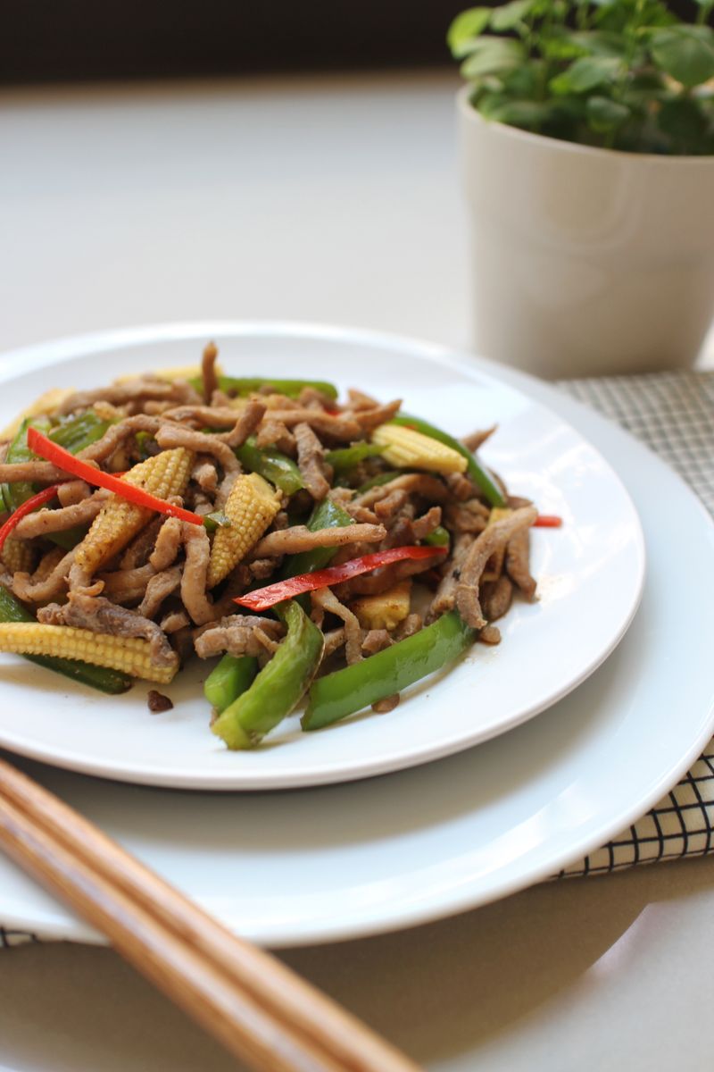 快炒青椒肉絲