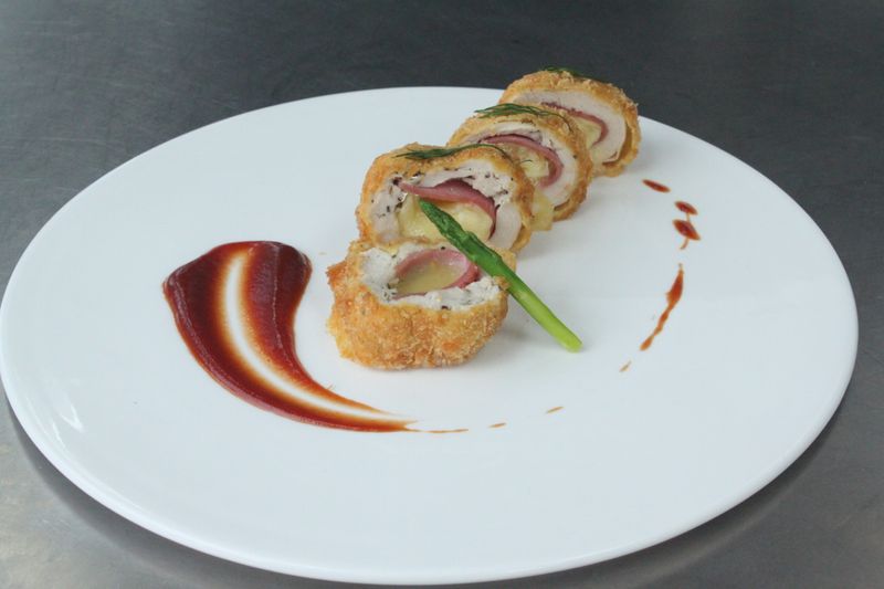 黃金雞肉捲-家樂福廚神大賽