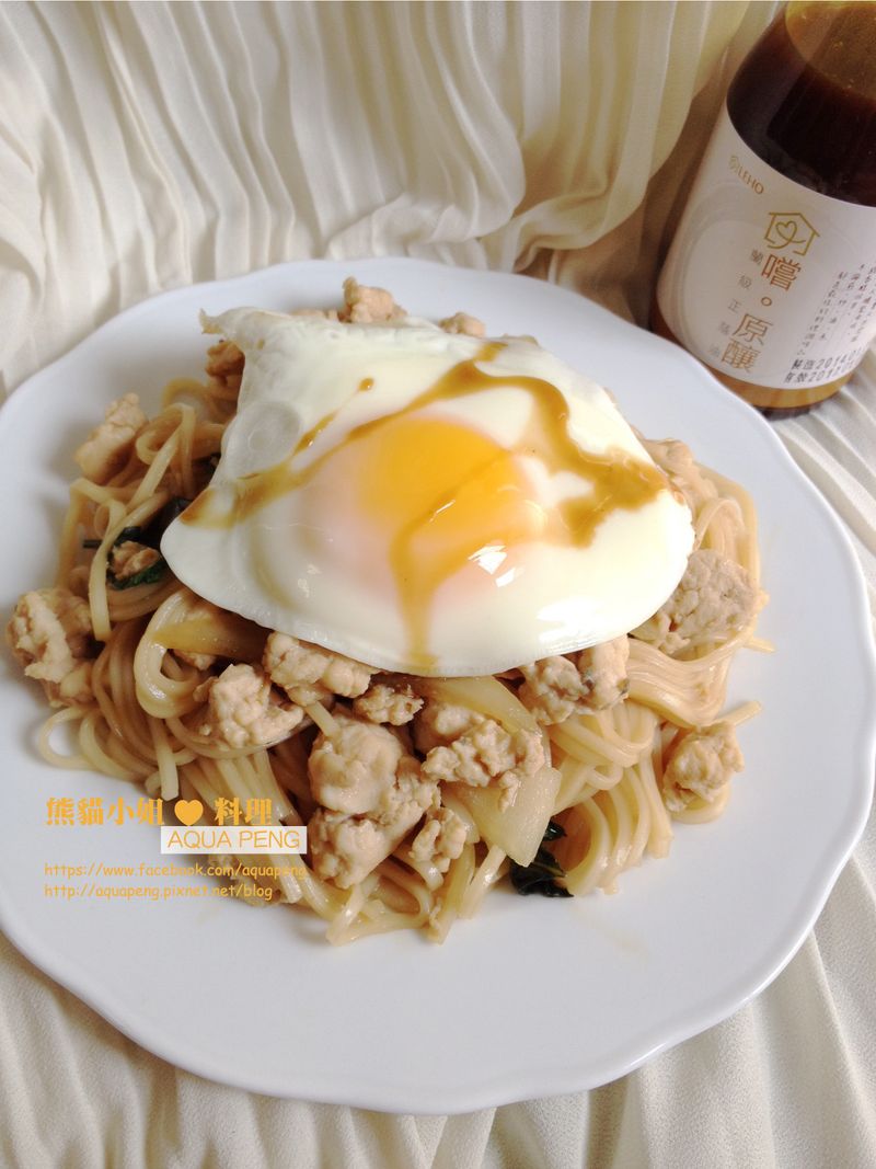 醬油親子炒麵|熊貓小姐❤料理