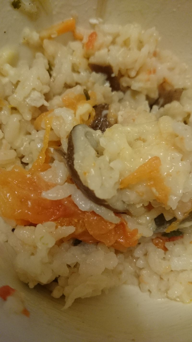 整個番茄飯-雞肉菇菇版