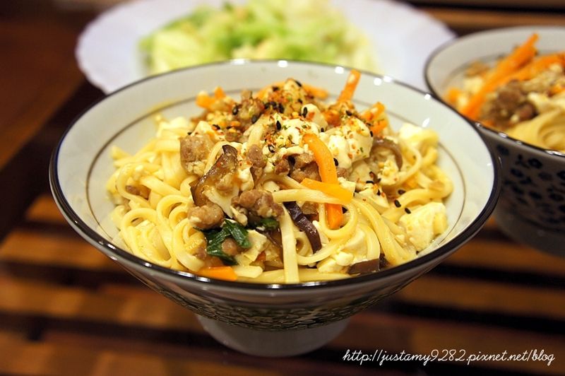 麻婆豆腐炒麵