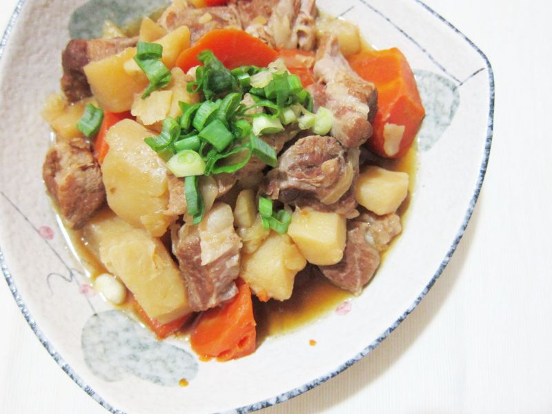 溫暖味蕾的馬鈴薯燉肉