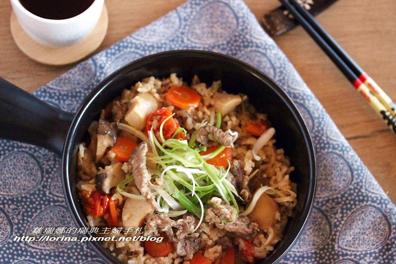 整顆番茄飯登峰造極版~和風薑燒牛肉番茄飯