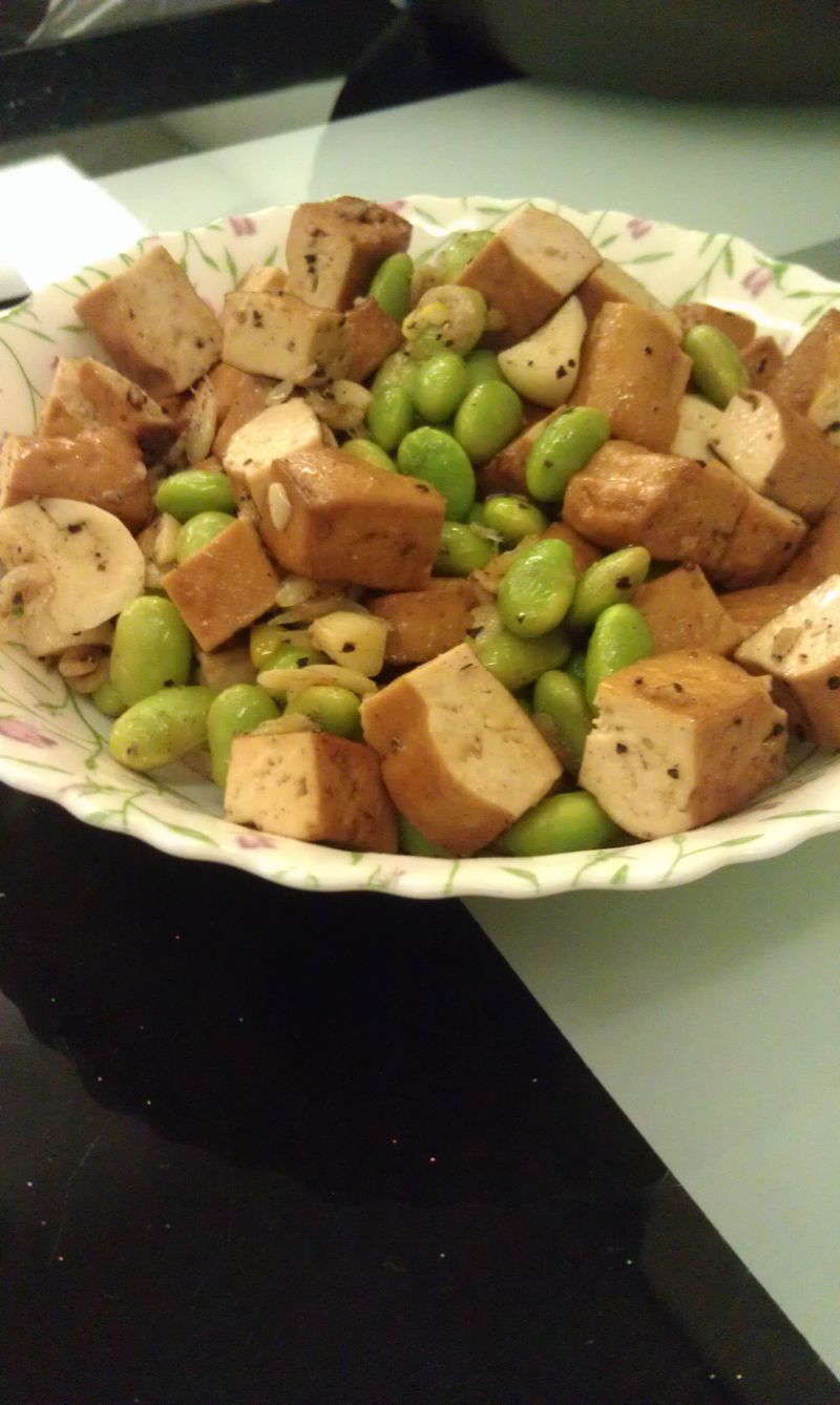 毛豆炒豆干