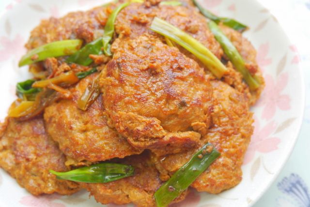 蔥燒小肉餅