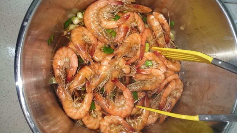 <電鍋料理>蒜味鮮蝦
