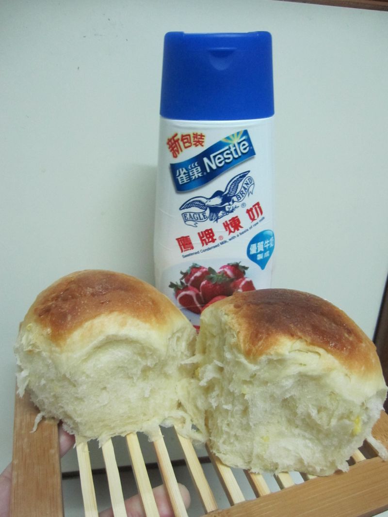 地瓜煉乳餐包--鷹牌煉奶!!