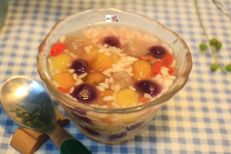 酒釀粉圓