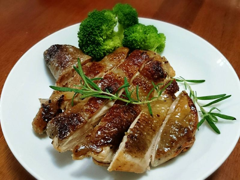 香煎迷迭香雞腿排