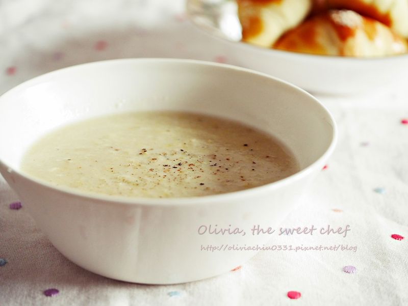 Olivia♥馬鈴薯玉米濃湯
