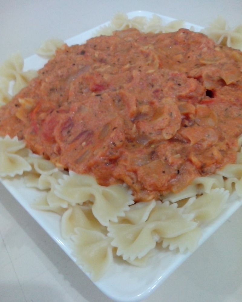 "洪修料理食宴室"紅醬阿爾貝拉