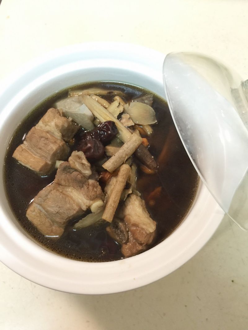 藥燉排骨