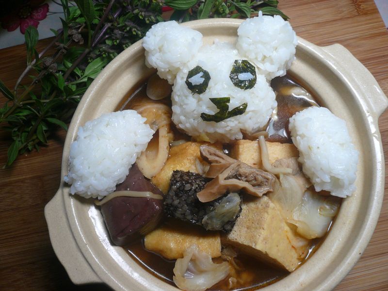 熊熊泡湯麻辣鍋-小七食堂回家煮