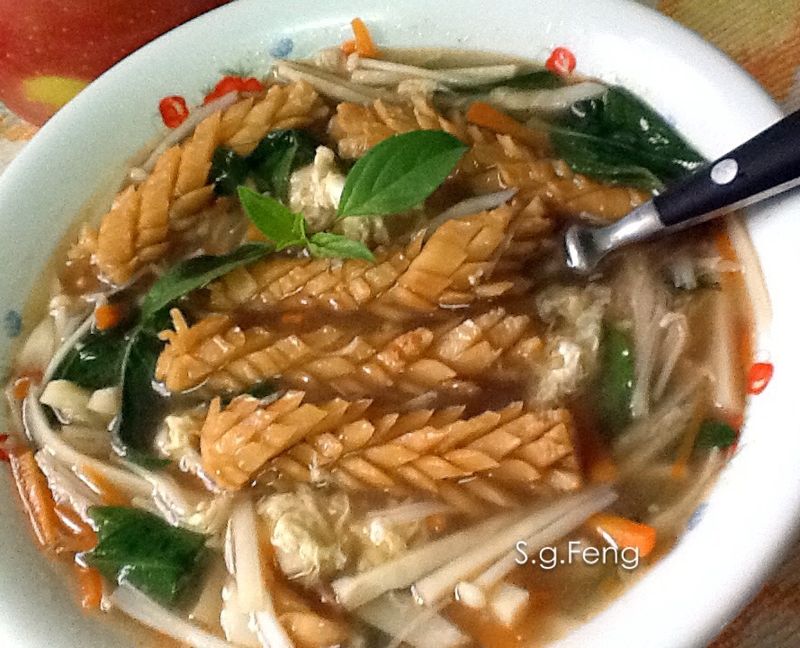 沙茶魷魚羹
