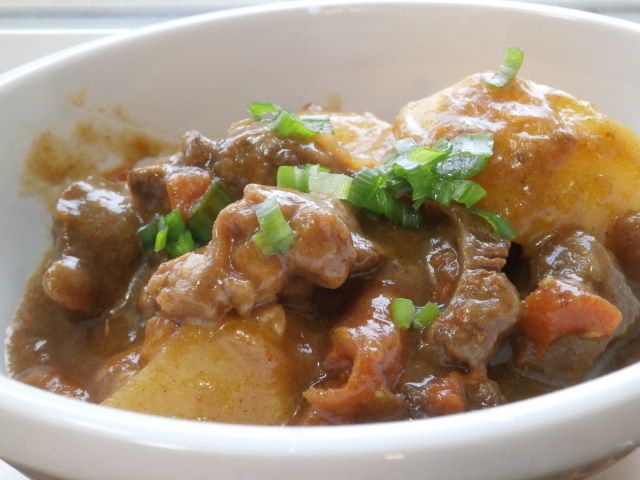 牛肉麵變身簡易咖哩牛肉