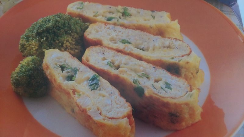 魩仔魚煎蛋捲
