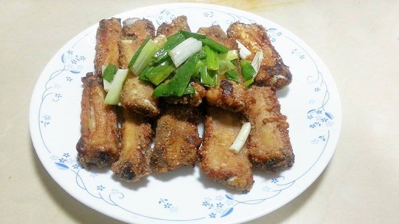 黃金排骨酥