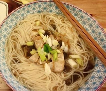 辣椒雞清湯麵